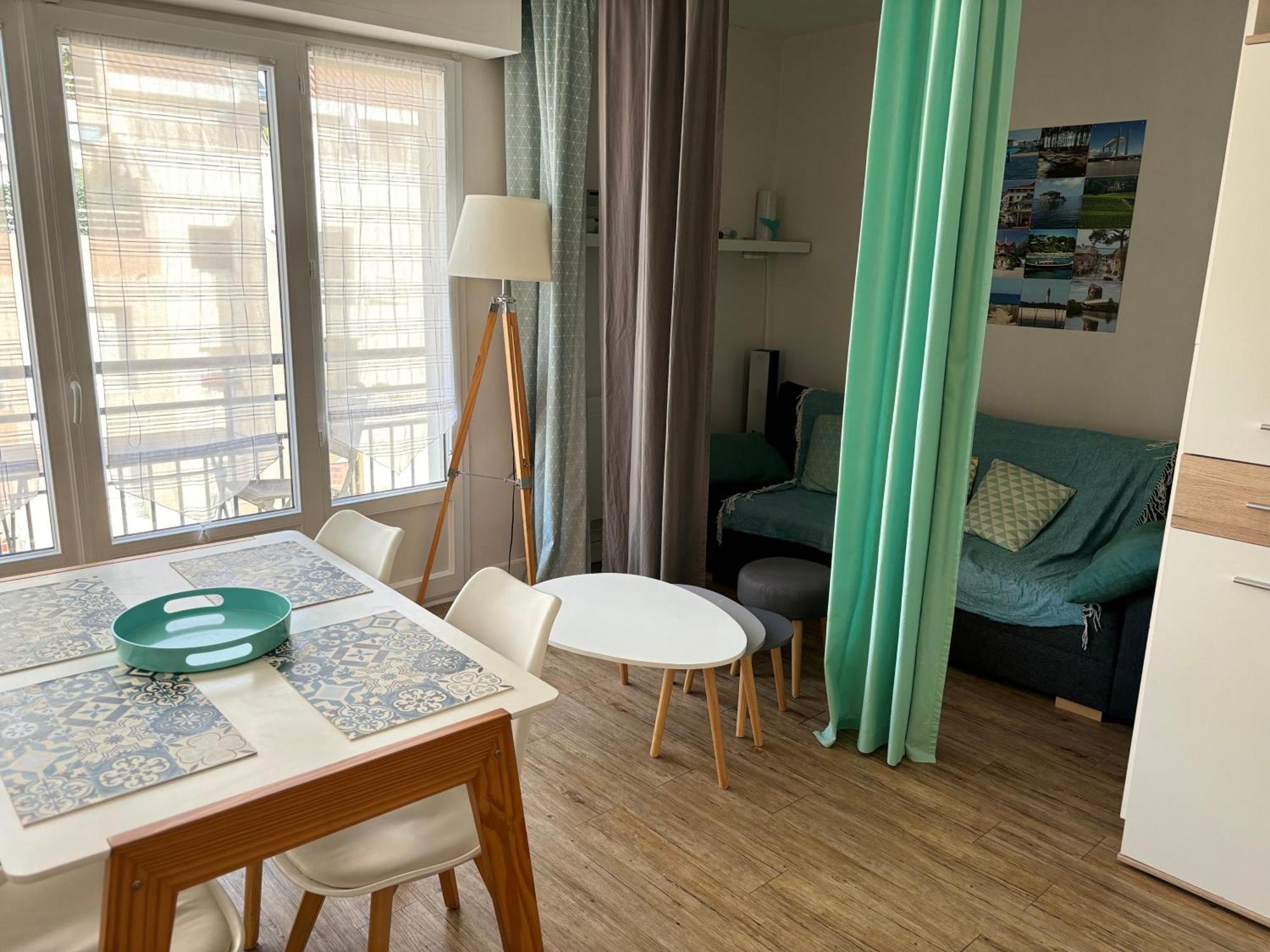 T1Bis Centre D'Arcachon Avec Balcon Apartment Ngoại thất bức ảnh